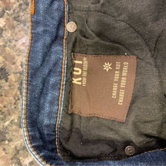 Kut from the Kloth Women’s Straight Leg Denim Jeans Size 16 Light Whiskering - Picture 3 of 6